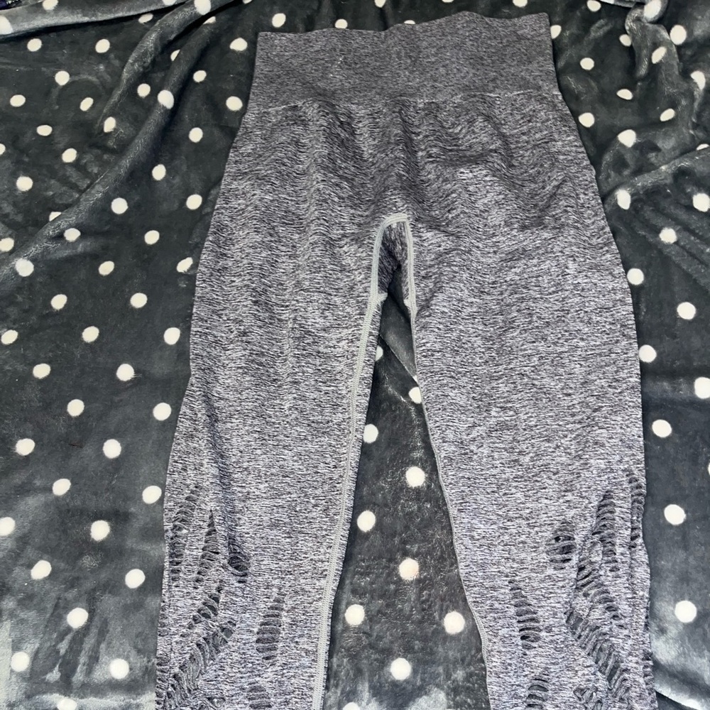Grey Victoria’s Secret leggings size medium